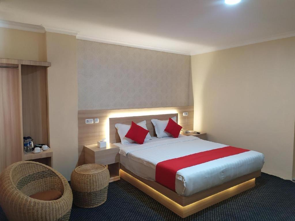 בוקיטינגי Rangkayobasa Hotel Padang Panjang מראה חיצוני תמונה